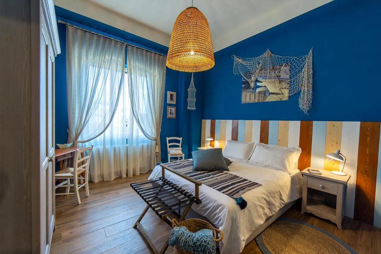 Il Palchetto B&B Di Charme E Design Palermo 0*,  Italië
